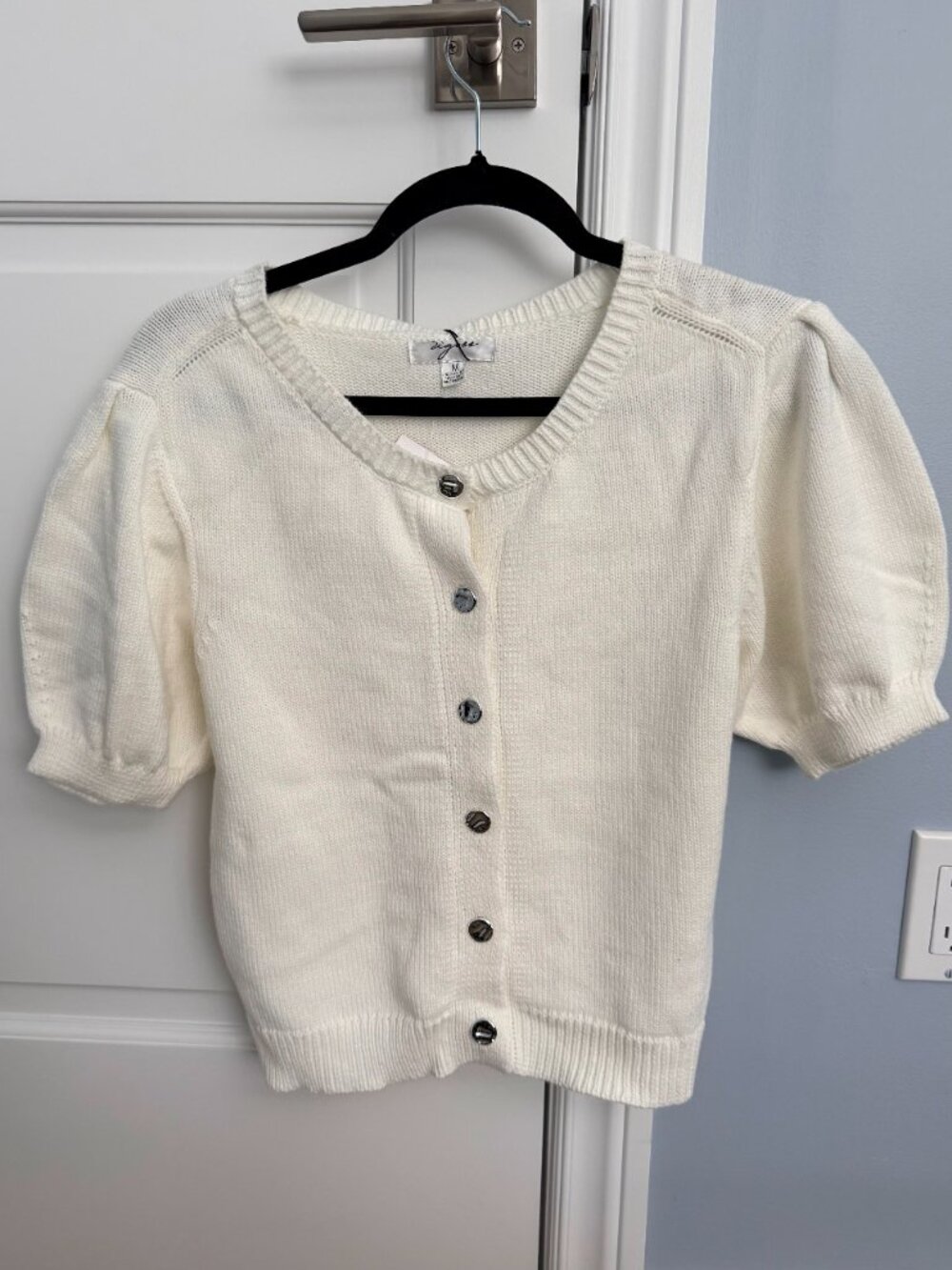 White/Cream Short Sleeve Knit Cardigan
